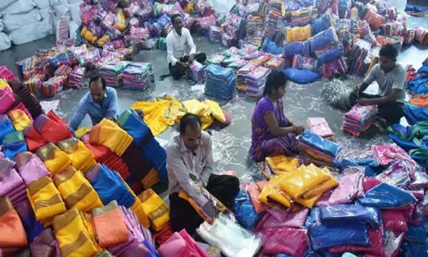 Alison Grün on LinkedIn: 🌸 Bathukamma, a vibrant floral festival  originated in the state…